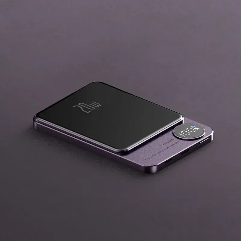 Magnetic power bank LED percentage display